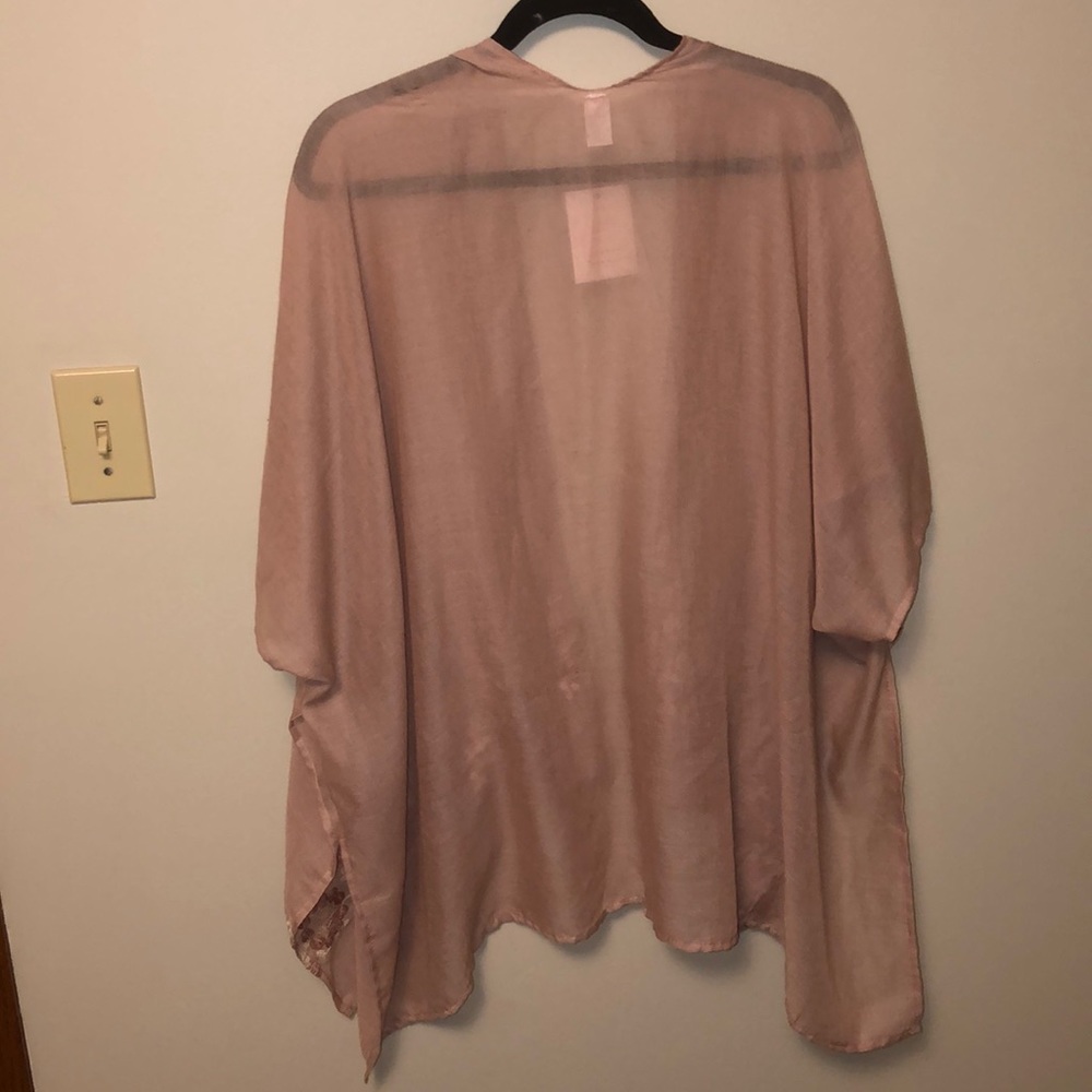 Lauren Conrad Kimono - Picture 5 of 5